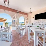 Stefanos Place Sea View * Mparmpati