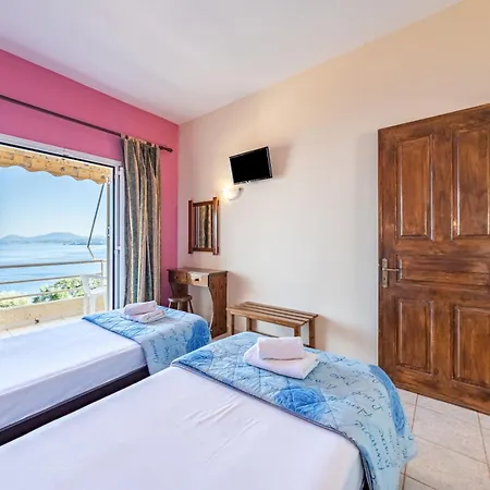 Stefanos Place Sea View * Mparmpati