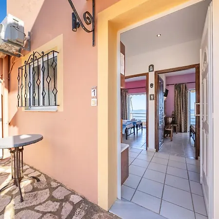 Stefanos Place Sea View *