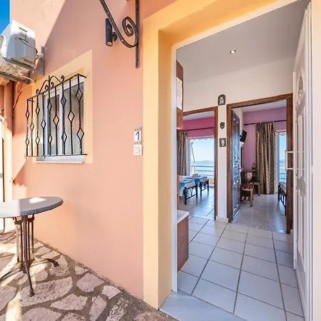 Stefanos Place Sea View