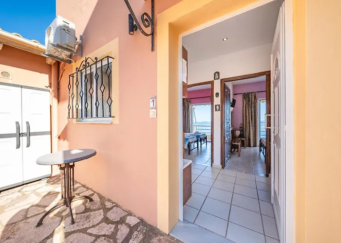 Stefanos Place Sea View
