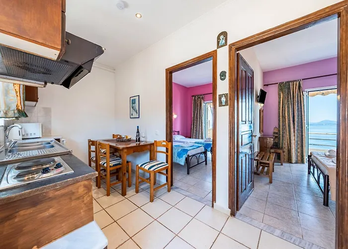Stefanos Place Sea View
